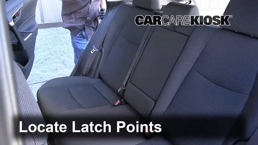 2019 Toyota RAV4 LE 2.5L 4 Cyl. Car Seats